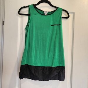 Green and Black Sleeveless Top
